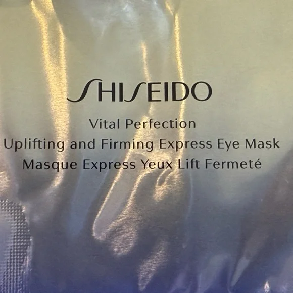 NEW Shiseido Vital Perfection Lifting & Firming Gift Set - Picture 14 of 15